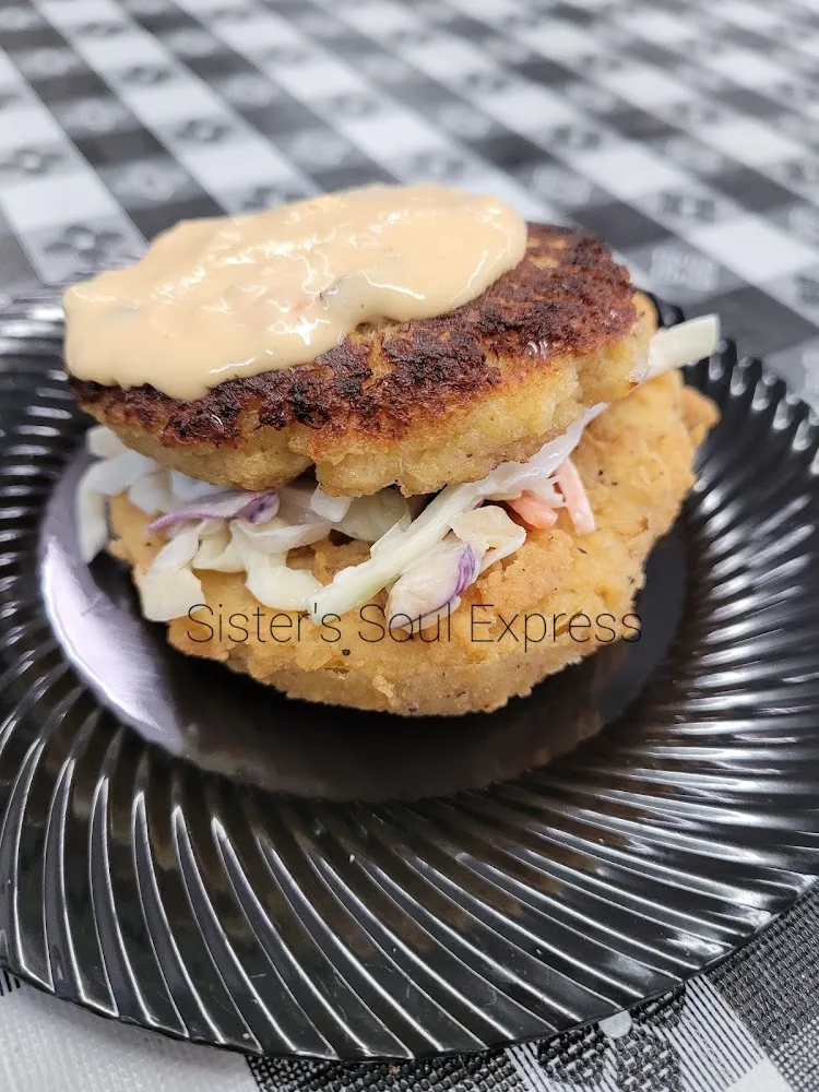 Crab Cakes with Fried Green Tomatoes
